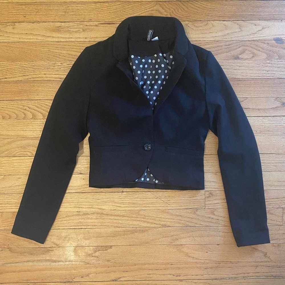 divided by h&m black cropped blazer/suit jacket